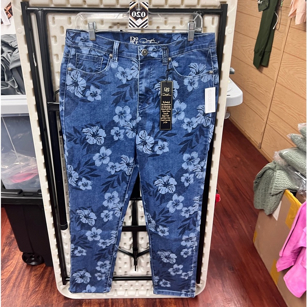 Women’s Jeans